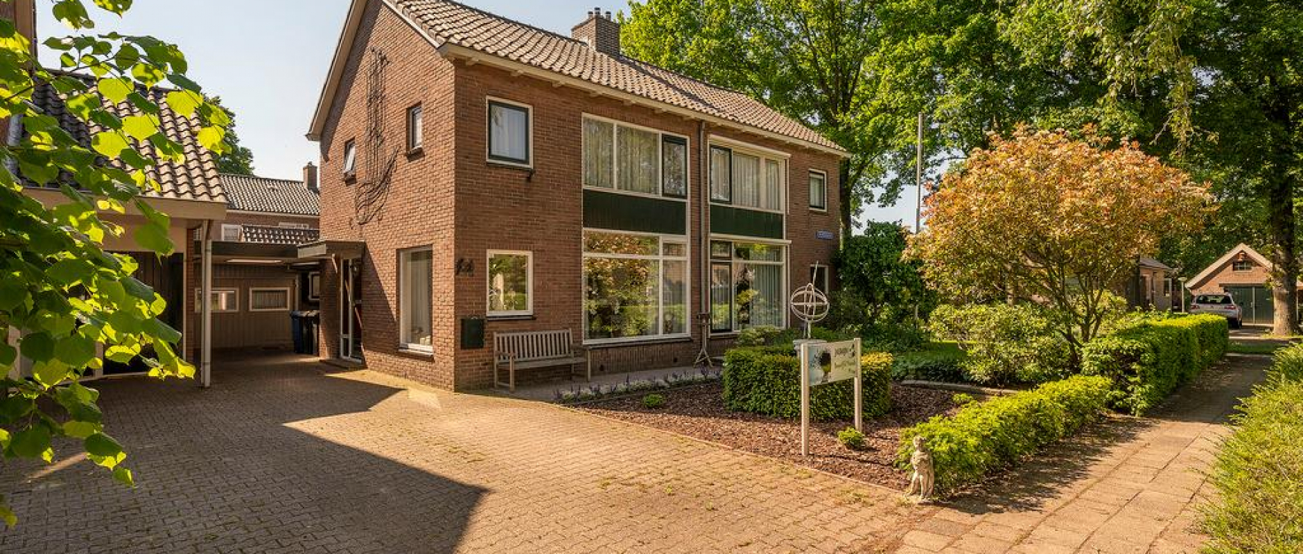 Woning te koop aan de Veldhoekweg 4 te Zwolle