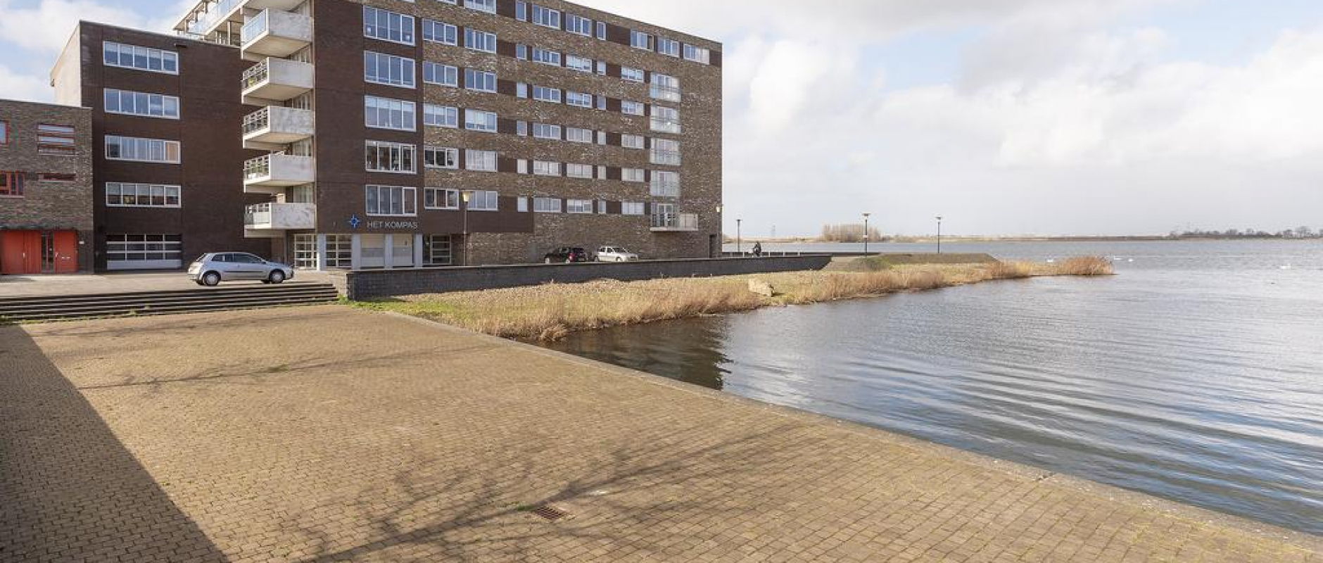 Woning te koop aan de Sterrenkroos 125 te Zwolle