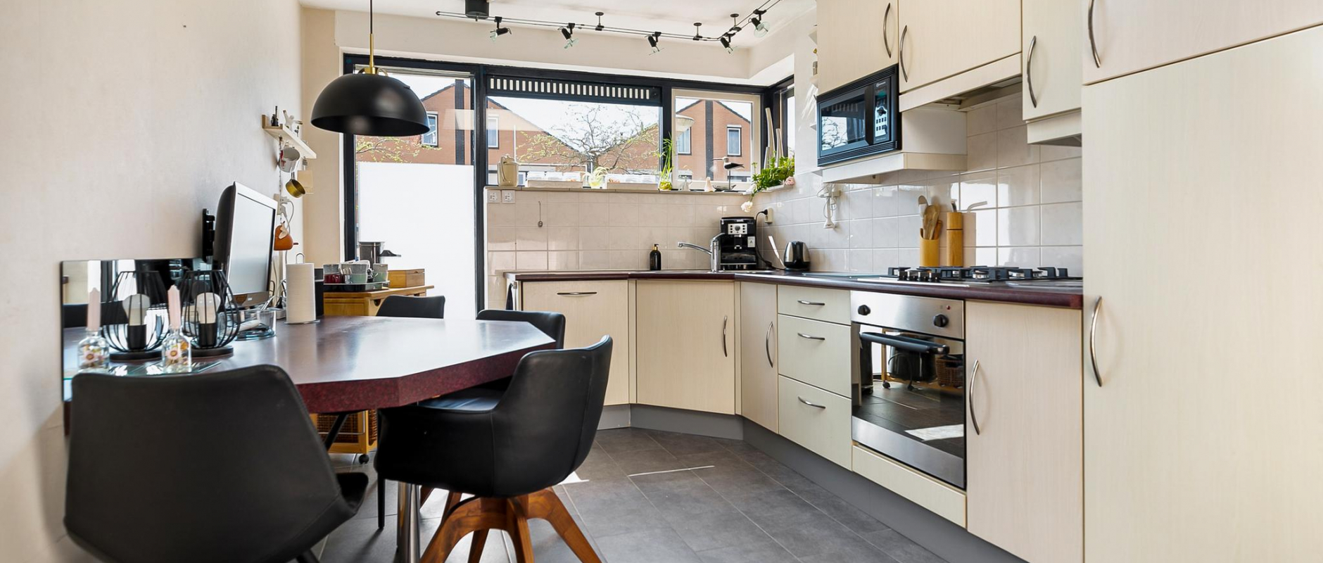 Woning te koop aan de Elandstraat 6 te Almere