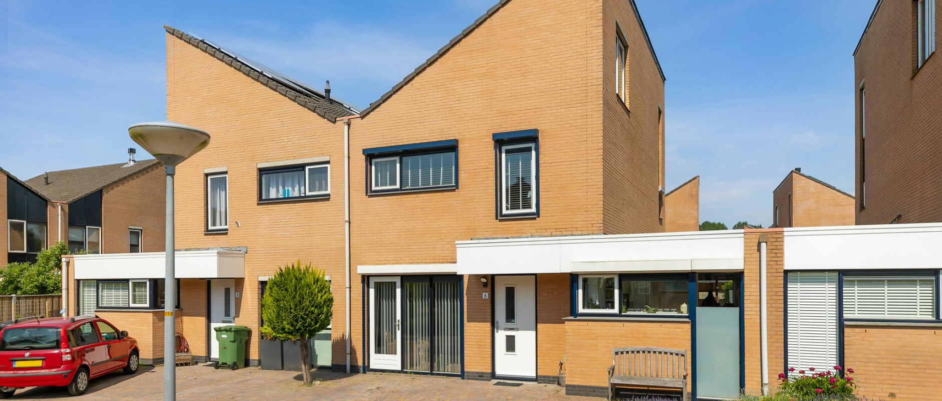 Woning te koop aan de Elandstraat 6 te Almere