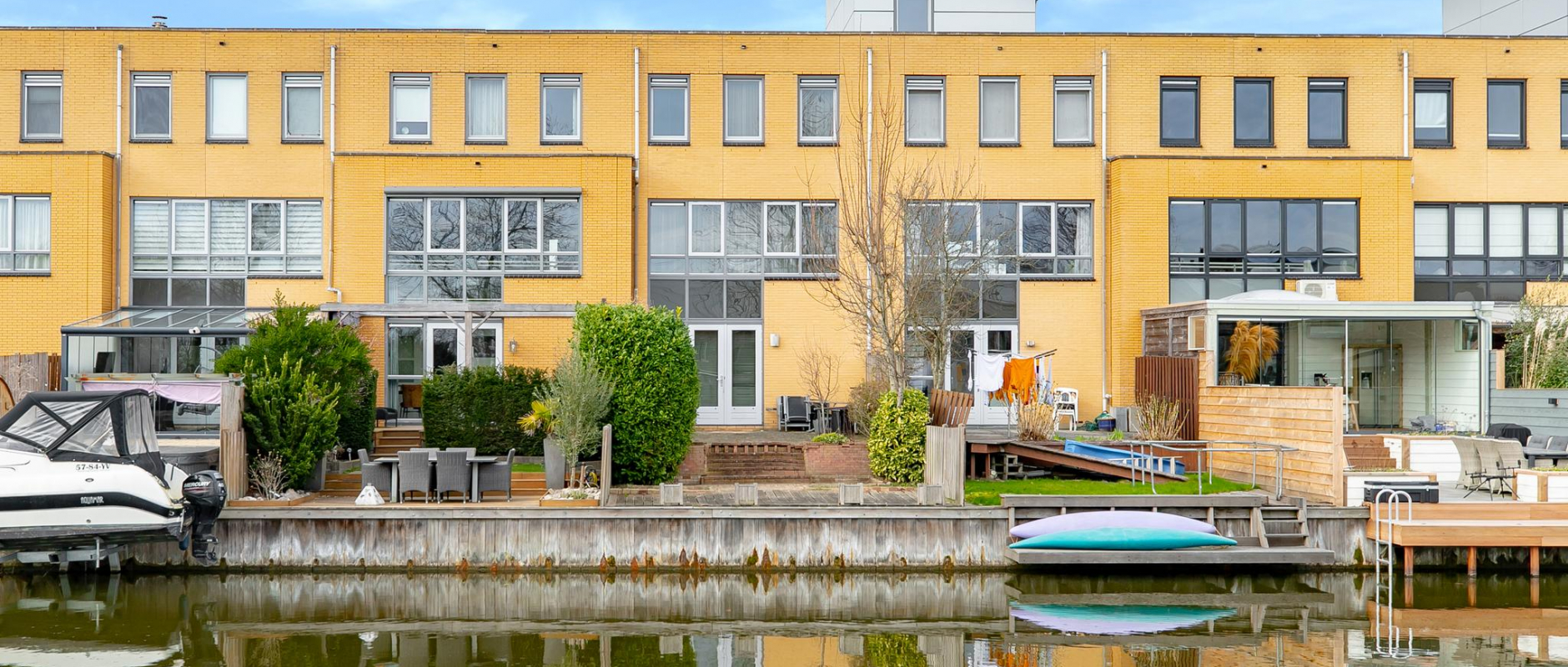 Woning te koop aan de Henk Sprengerweg 8 te Almere