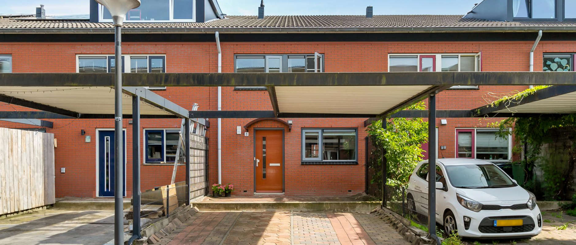 Woning te koop aan de Lastdragerstraat 8 te Almere