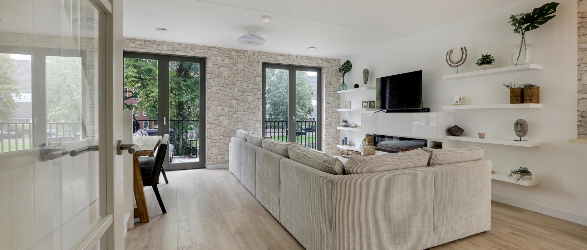 Woning te koop aan de Rockplein 53 te Haarlem