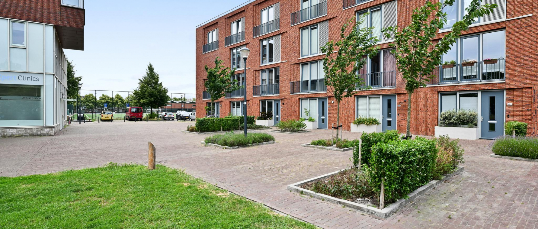 Woning te koop aan de Van Zeggelenplein 188 te Haarlem