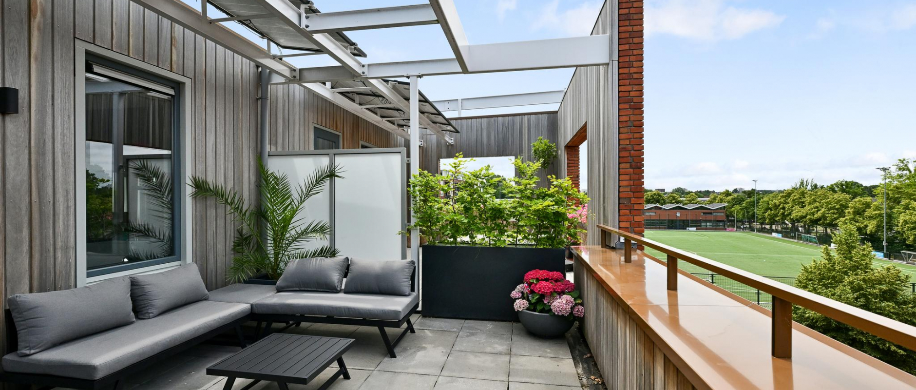 Woning te koop aan de Van Zeggelenplein 188 te Haarlem