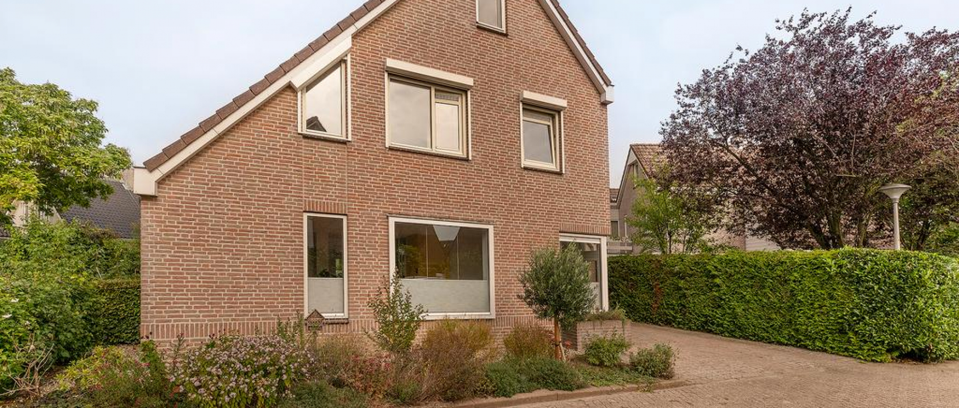 Woning te koop aan de Amberbomenlaan 2 te Zwolle