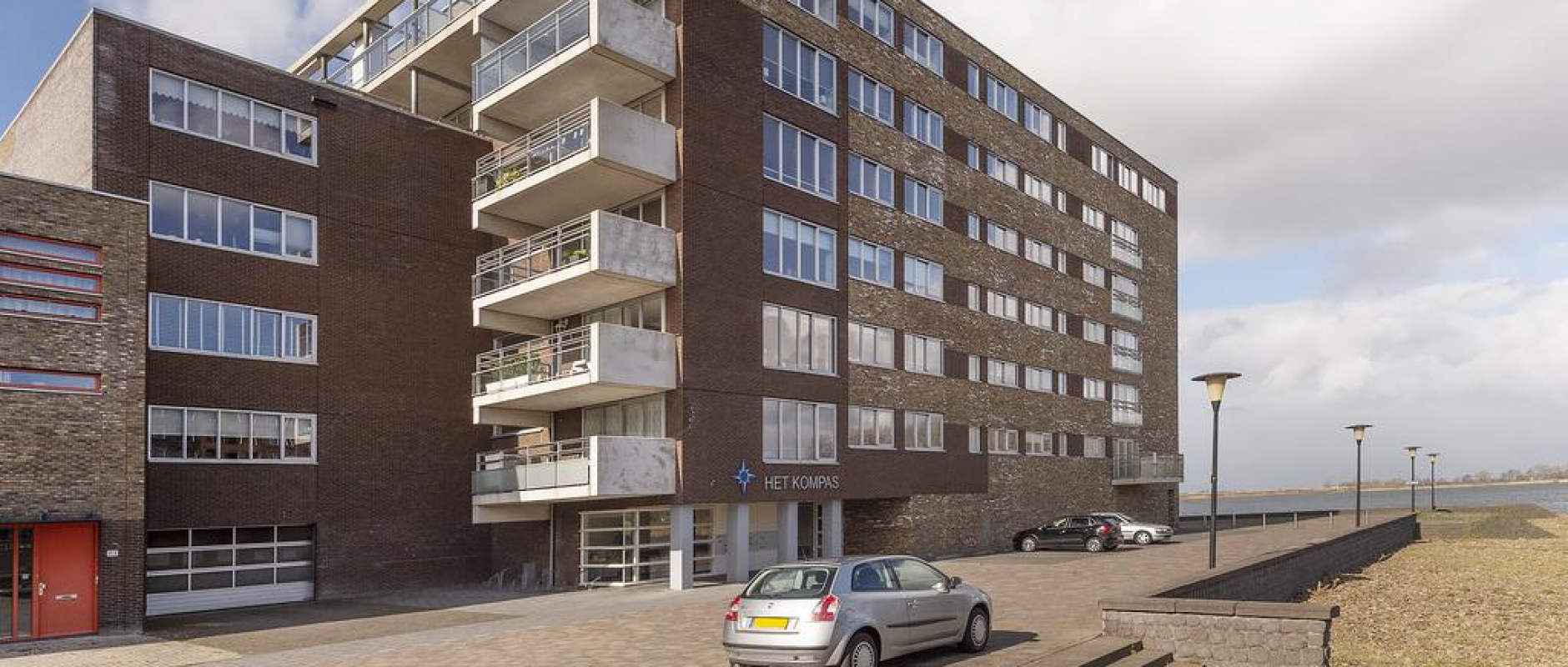 Woning te koop aan de Sterrenkroos 125 te Zwolle