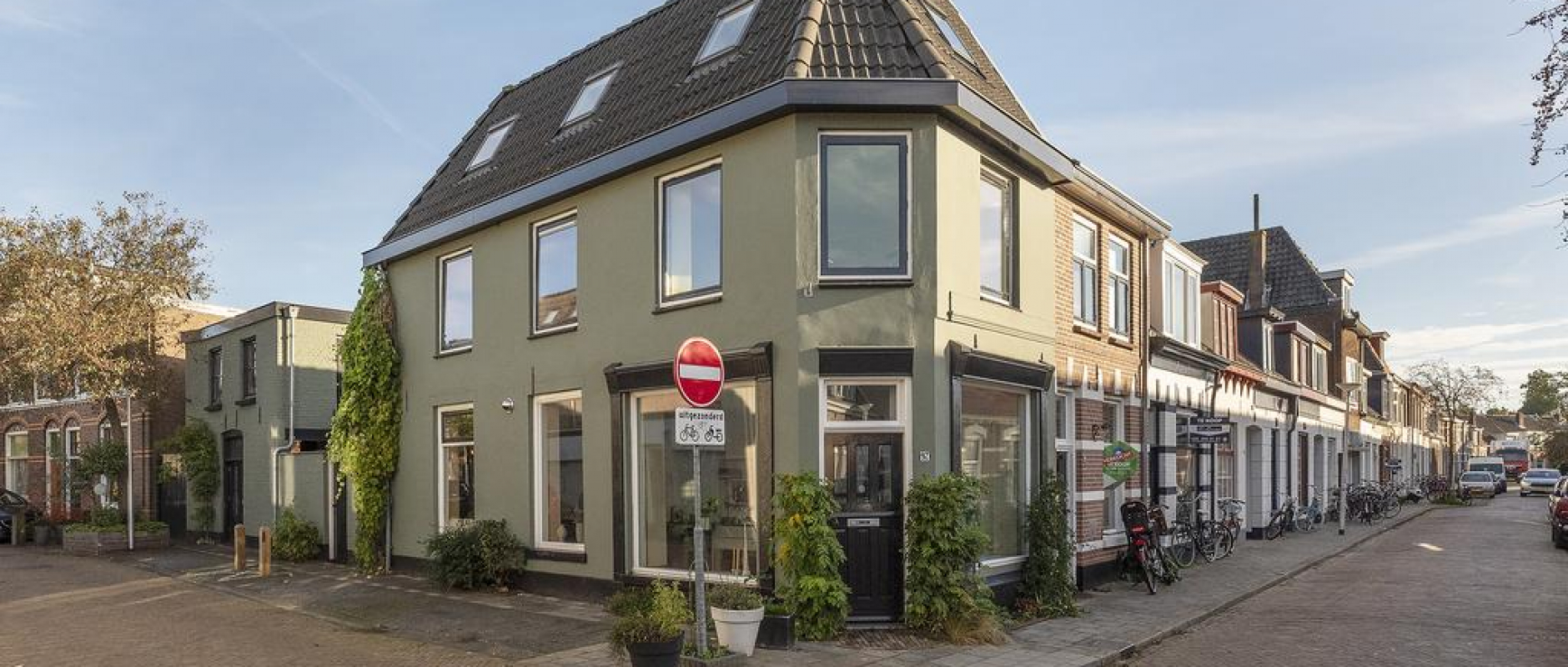 Woning te koop aan de Molenweg 97 te Zwolle