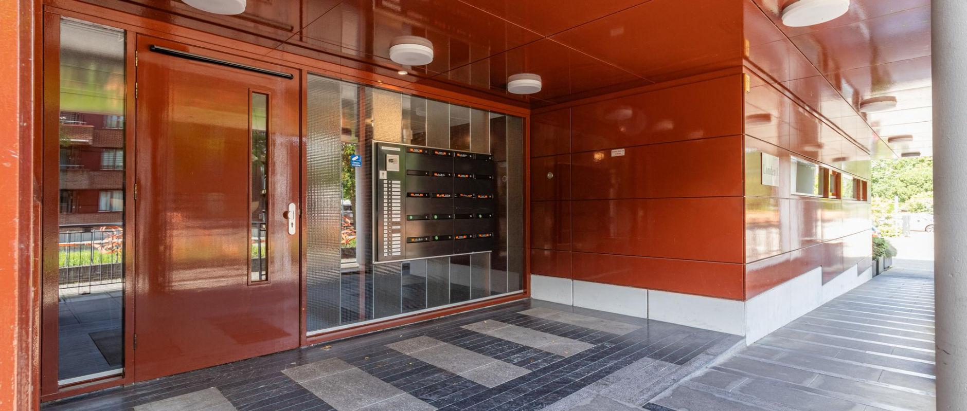 Woning te koop aan de Sjef van Kalmthoutstraat 28 te Hoofddorp