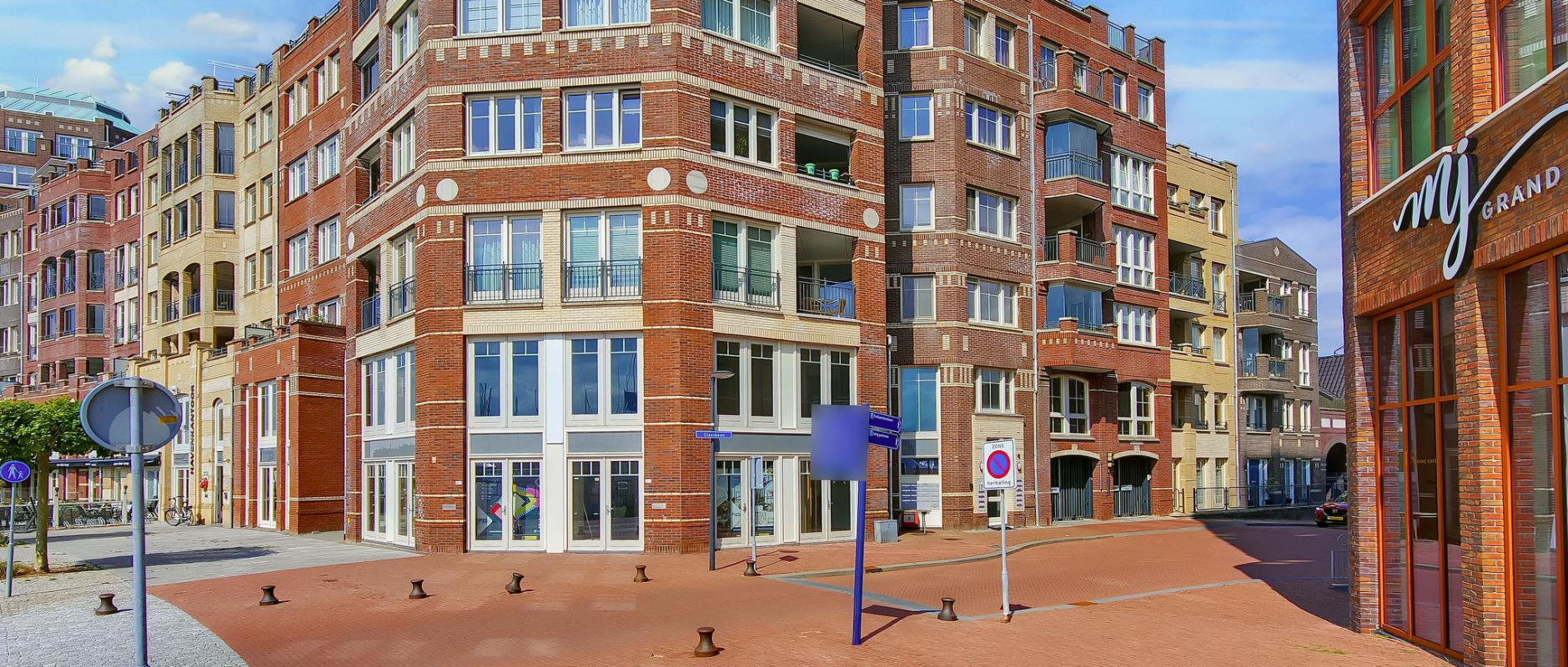 Woning te koop aan de Claerbeek 19 te Lelystad
