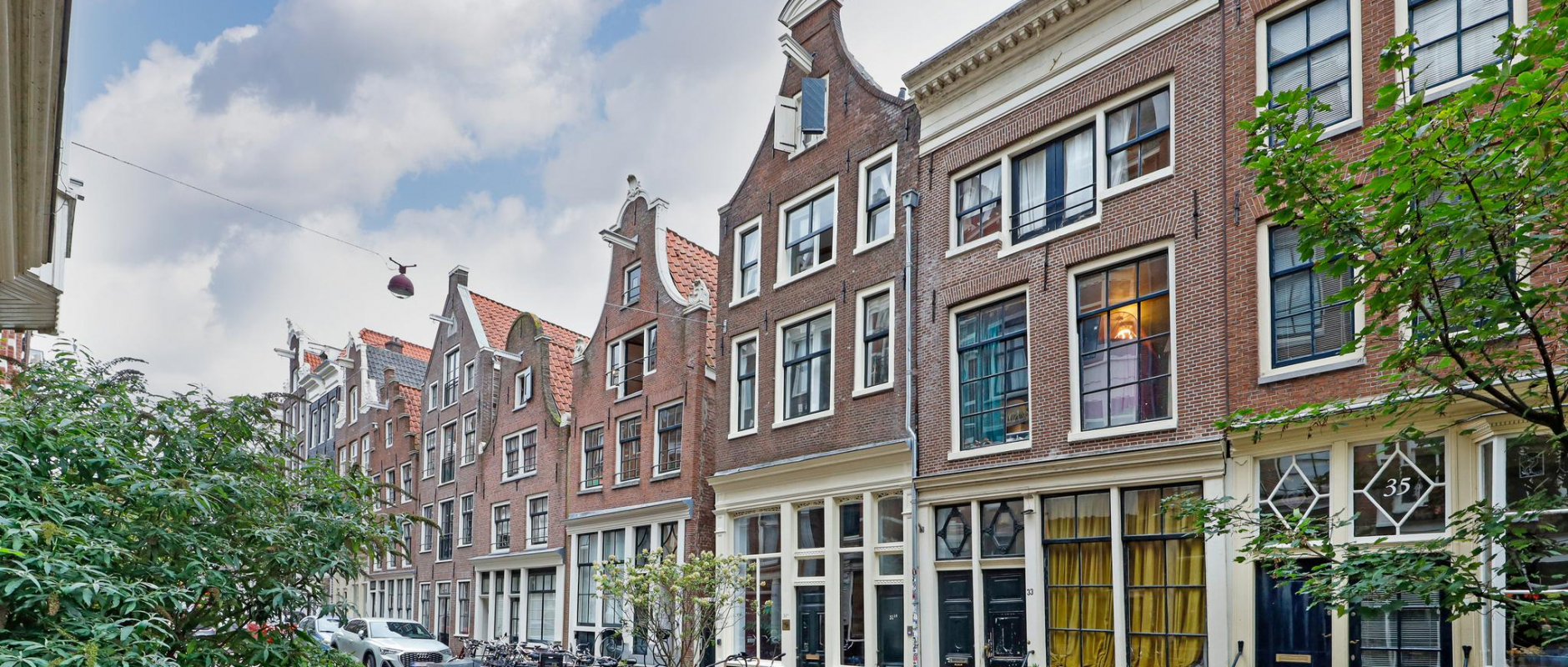 Woning te koop aan de Binnen Brouwersstraat 27 te Amsterdam