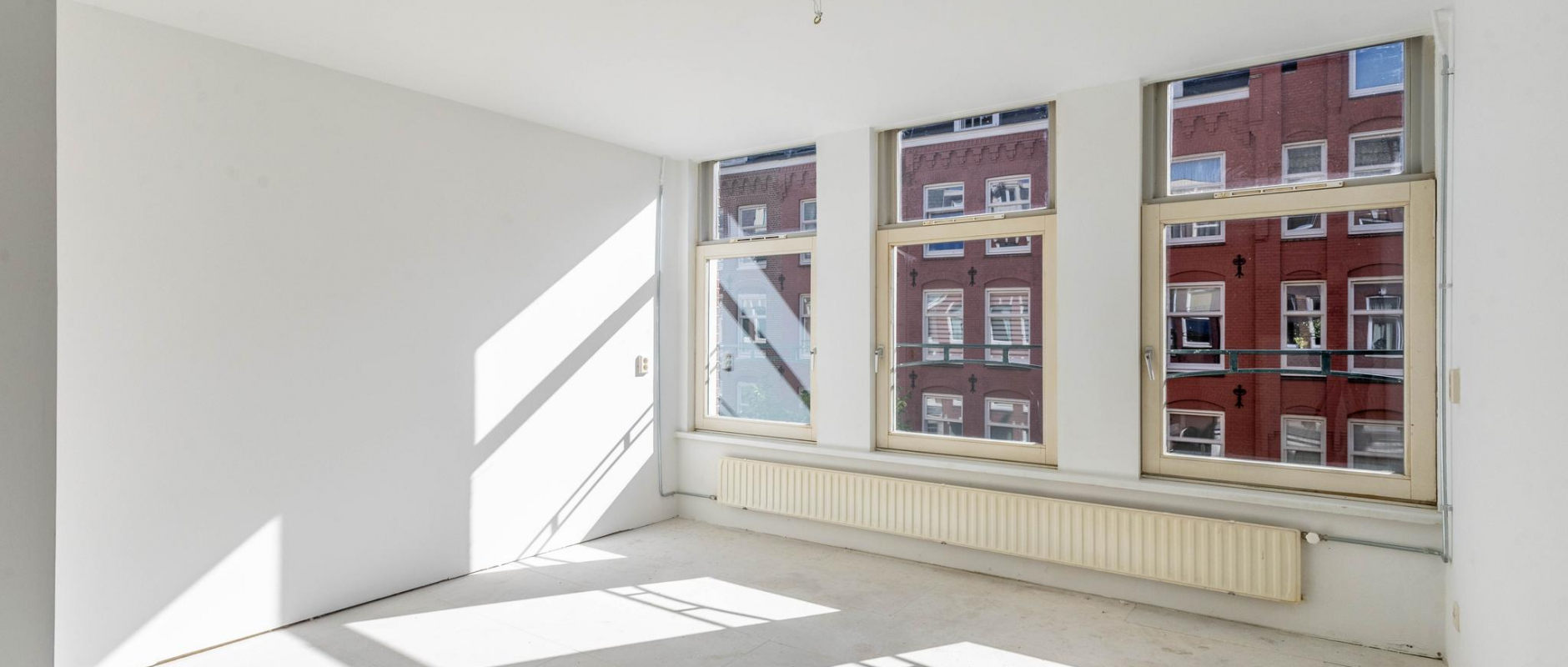 Woning te koop aan de Bentinckstraat 122 te Amsterdam