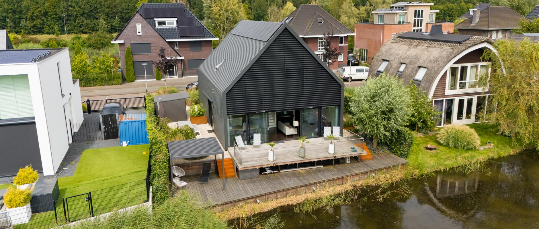 Woning te koop aan de Damoclesstraat 27 te Almere