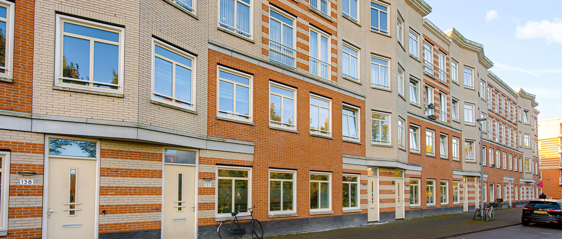 Woning te koop aan de Poseidonsingel 136 te Almere