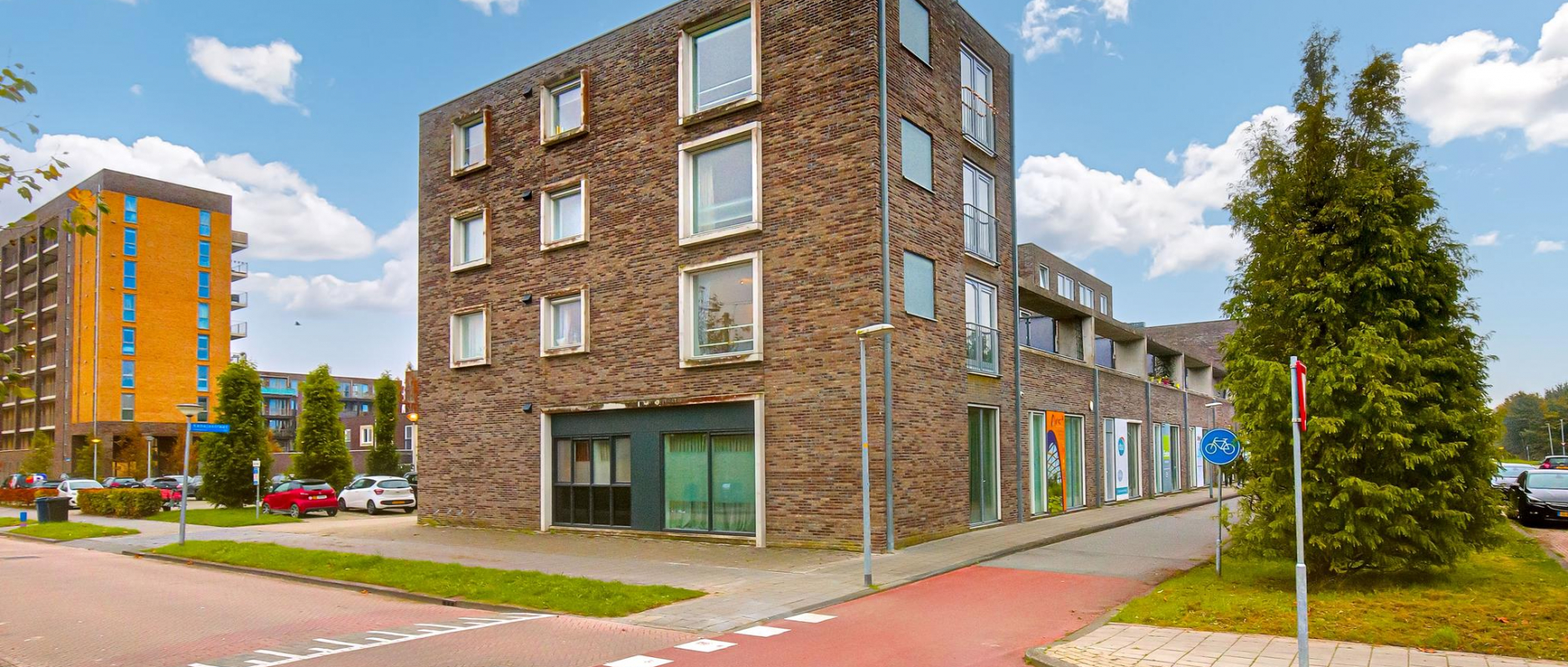 Woning te koop aan de Kebajastraat 39 te Almere