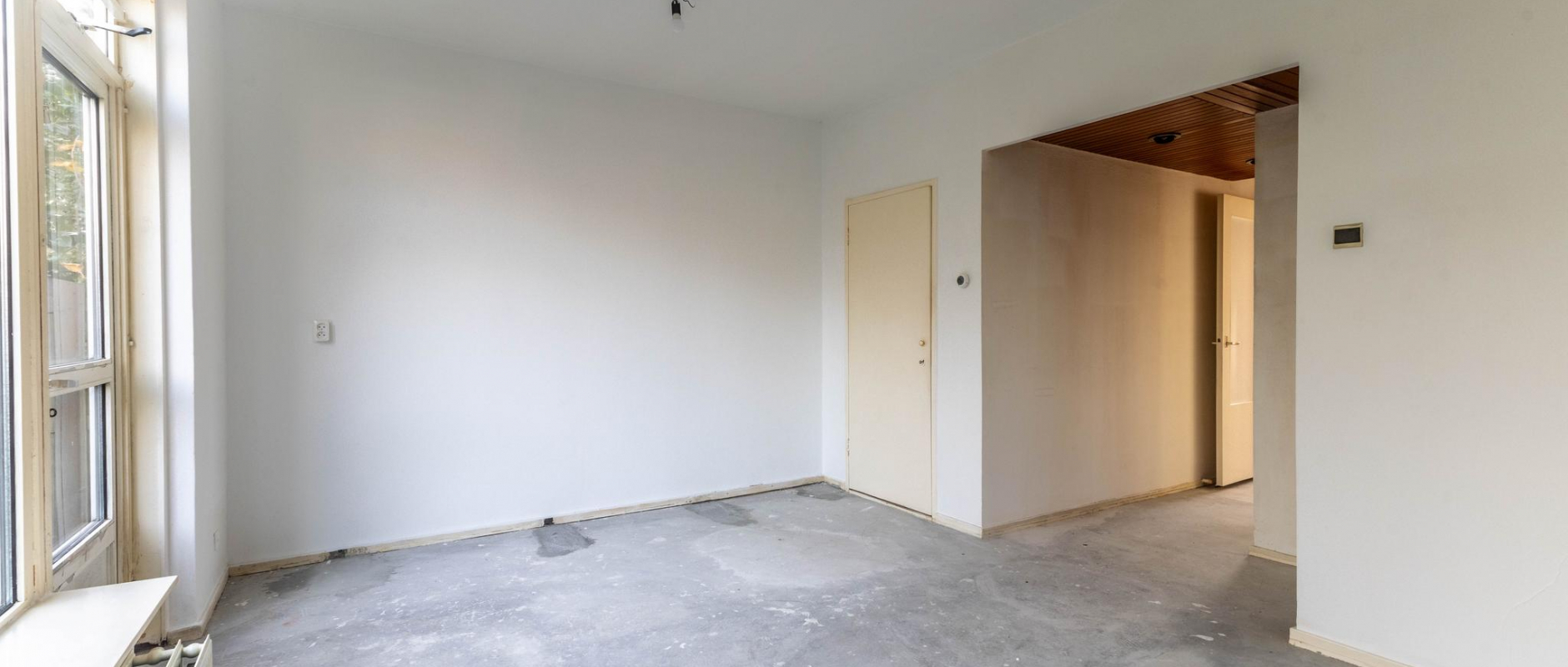 Woning te koop aan de Burgemeester Van Leeuwenlaan 162 te Amsterdam