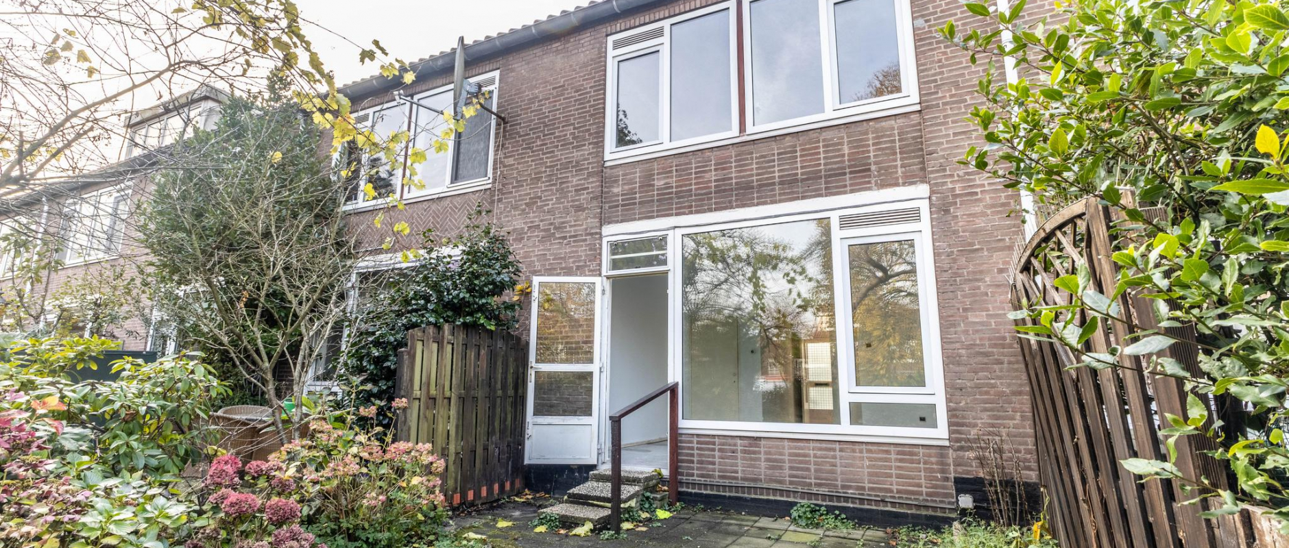 Woning te koop aan de Burgemeester Van Leeuwenlaan 162 te Amsterdam