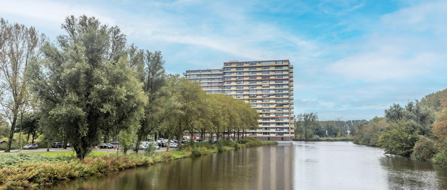 Woning te koop aan de Oost-Dorsch 93 te Zaandam