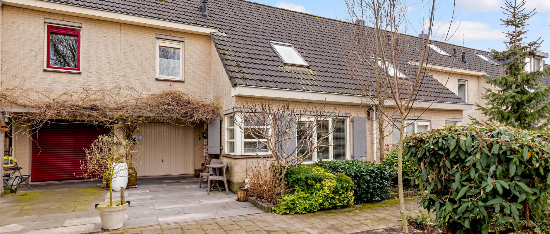 Woning te koop aan de Luipaardweg 4 te Almere