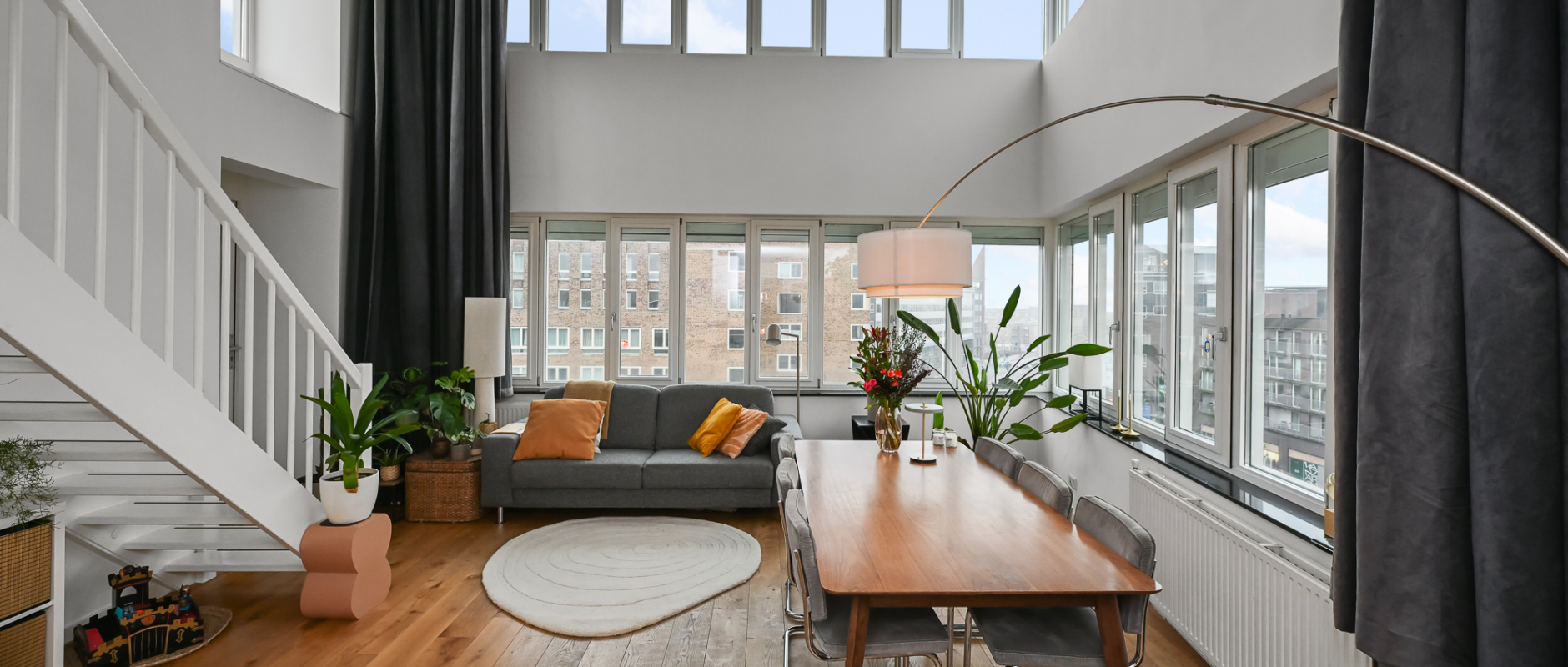 Woning te koop aan de Hoofdweg 718 te Amsterdam