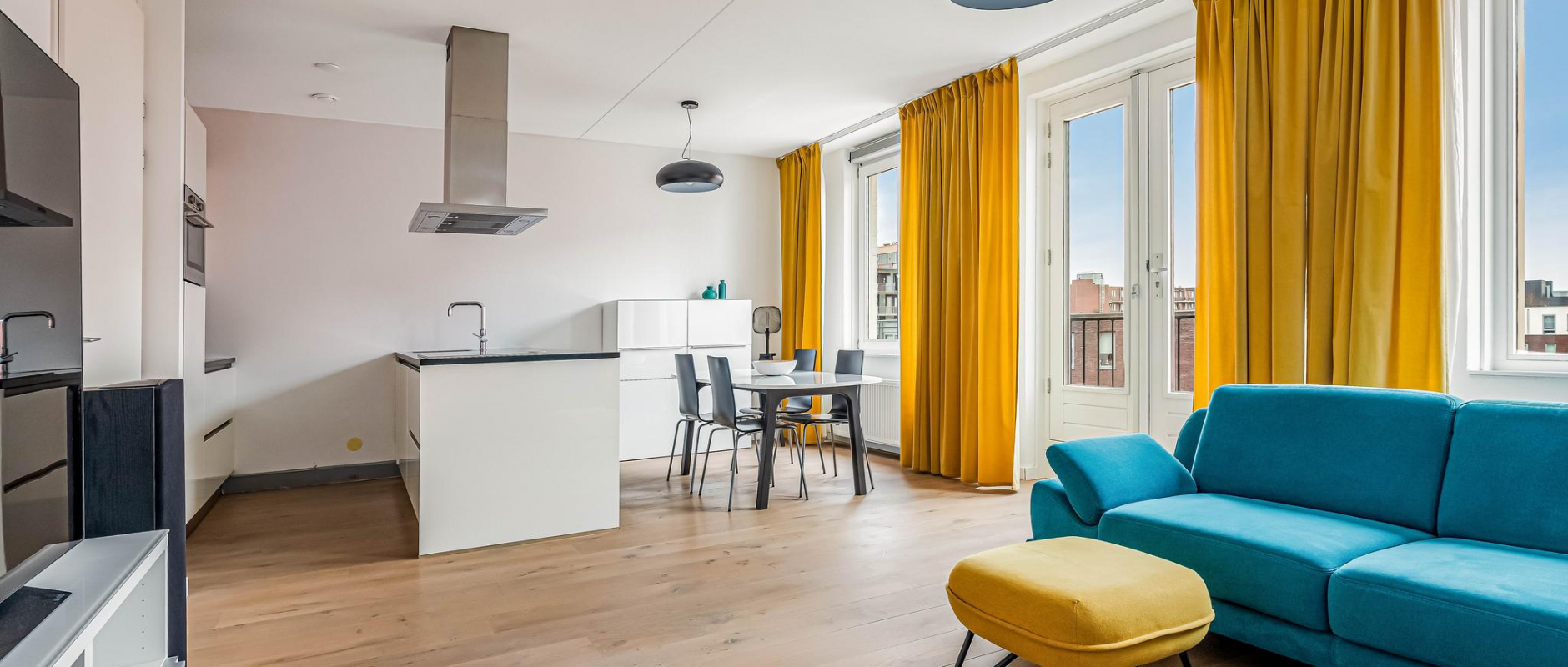 Woning te koop aan de Beneluxlaan 665 te Almere