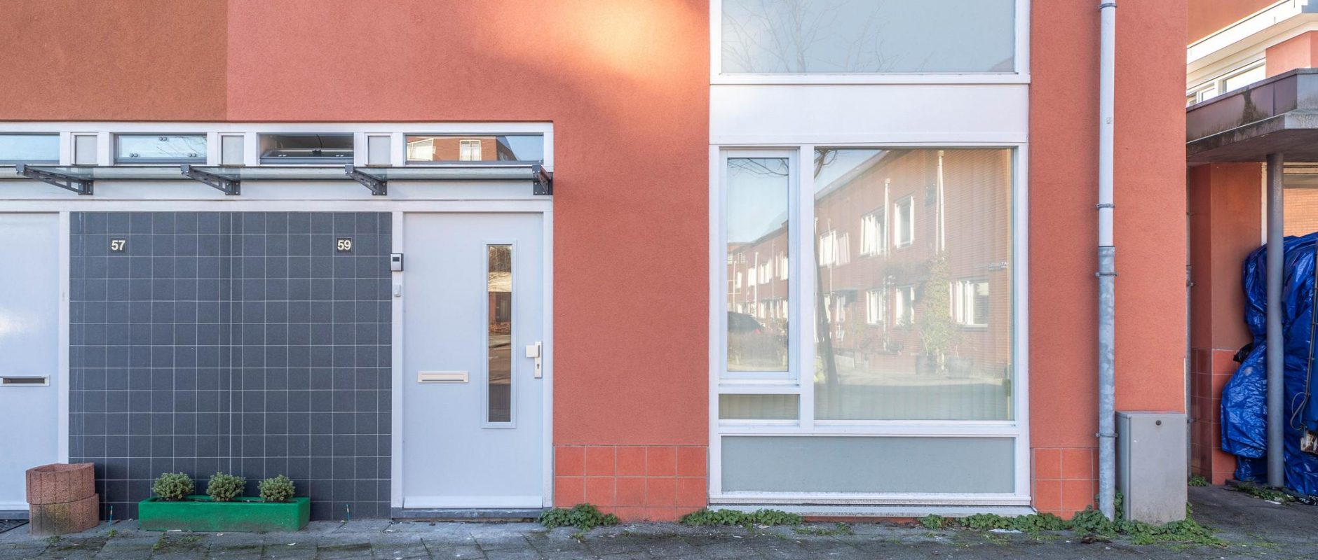 Woning te koop aan de Van Karnebeekstraat 59 te Amsterdam