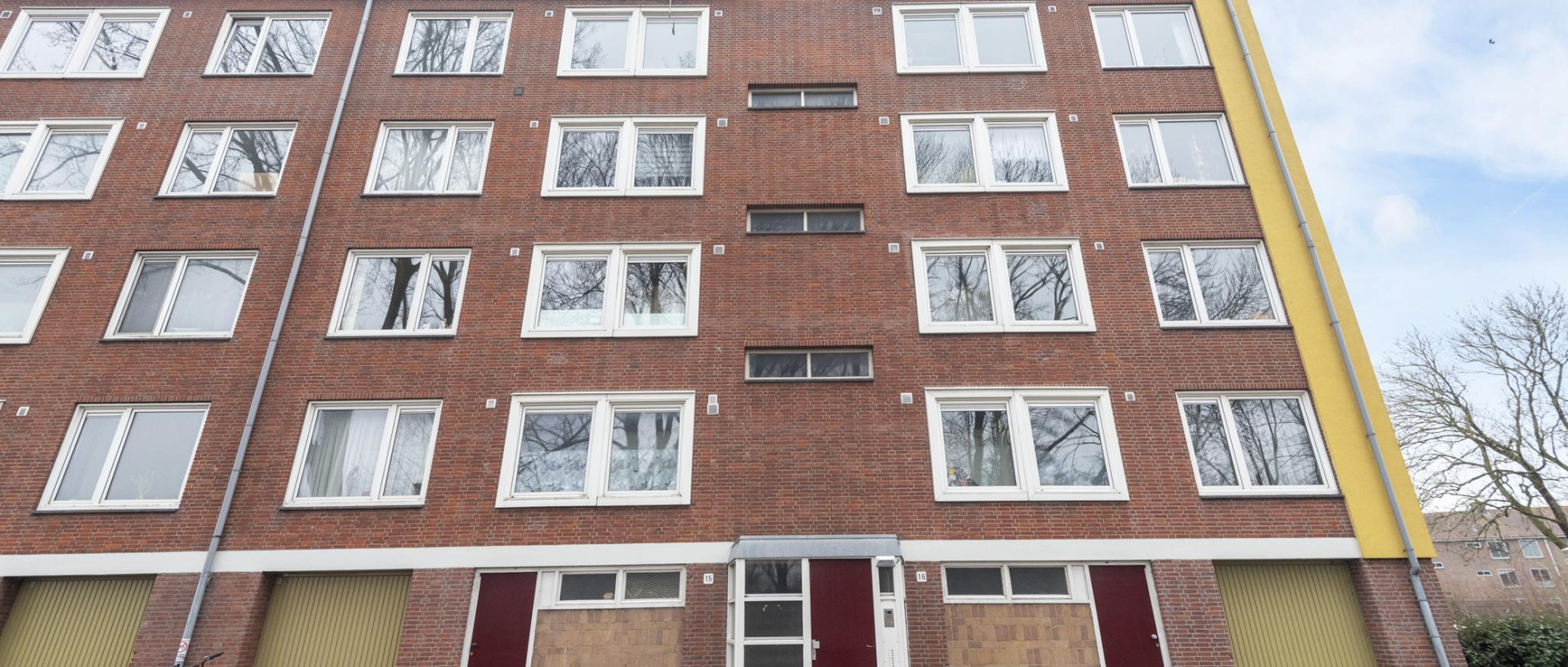 Woning te koop aan de Willem Molengraaffstraat 153 te Amsterdam