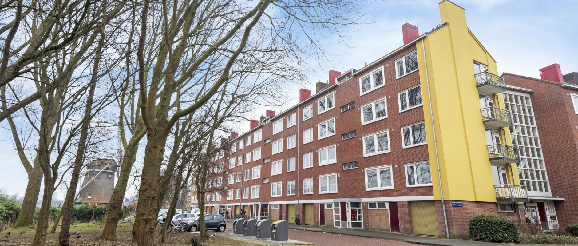 Woning te koop aan de Willem Molengraaffstraat 153 te Amsterdam
