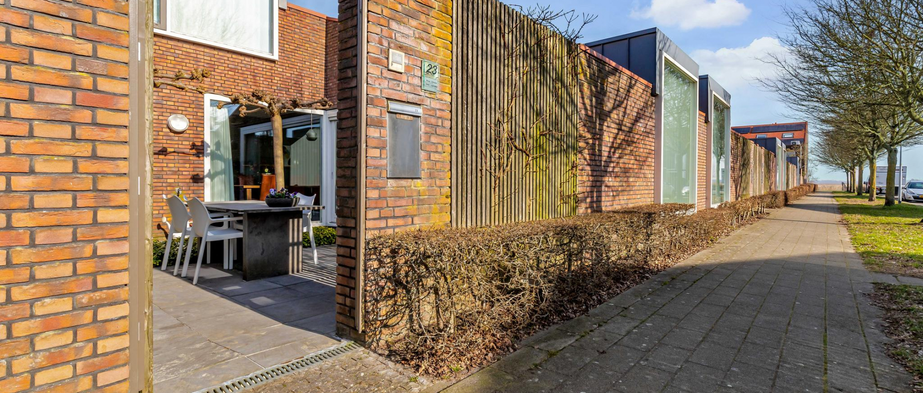 Woning te koop aan de Helmstok 23 te Almere