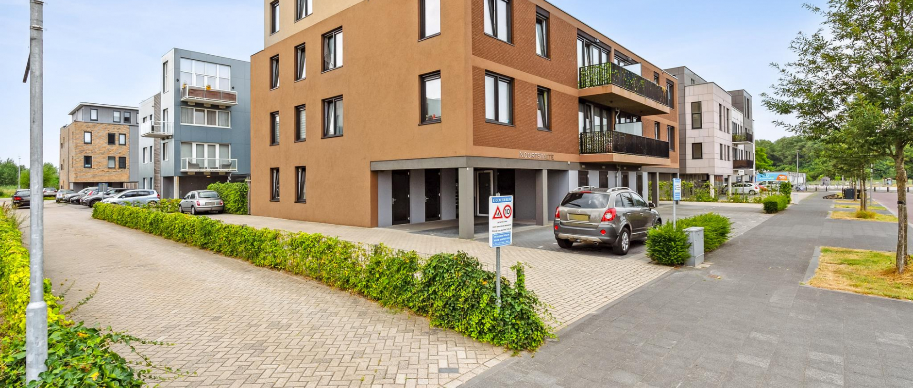 Woning te koop aan de Olivier van Noortstraat 10D te Almere