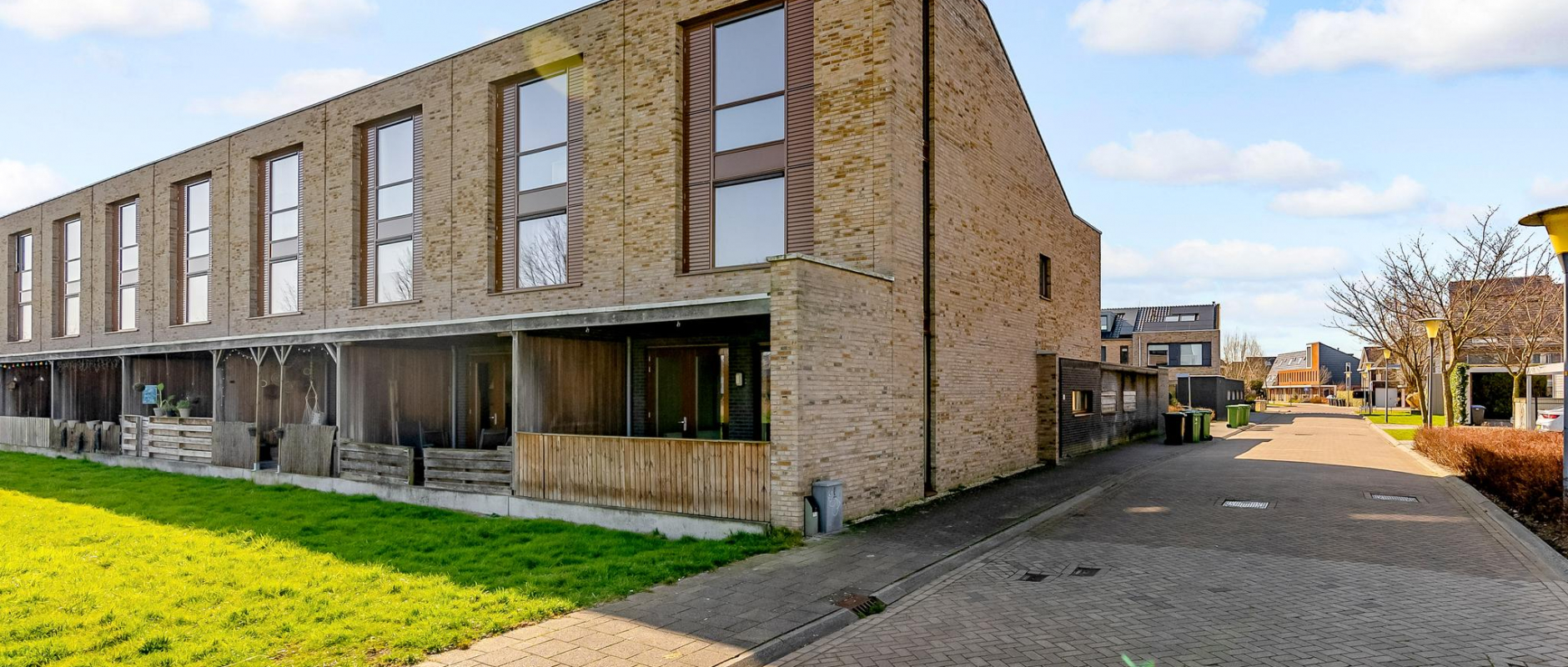 Woning te koop aan de Beukenhof 33 te Zeewolde