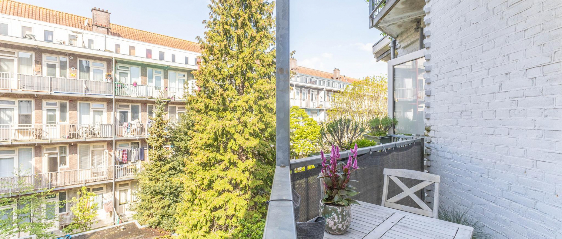 Woning te koop aan de Joos de Moorstraat 52 te Amsterdam