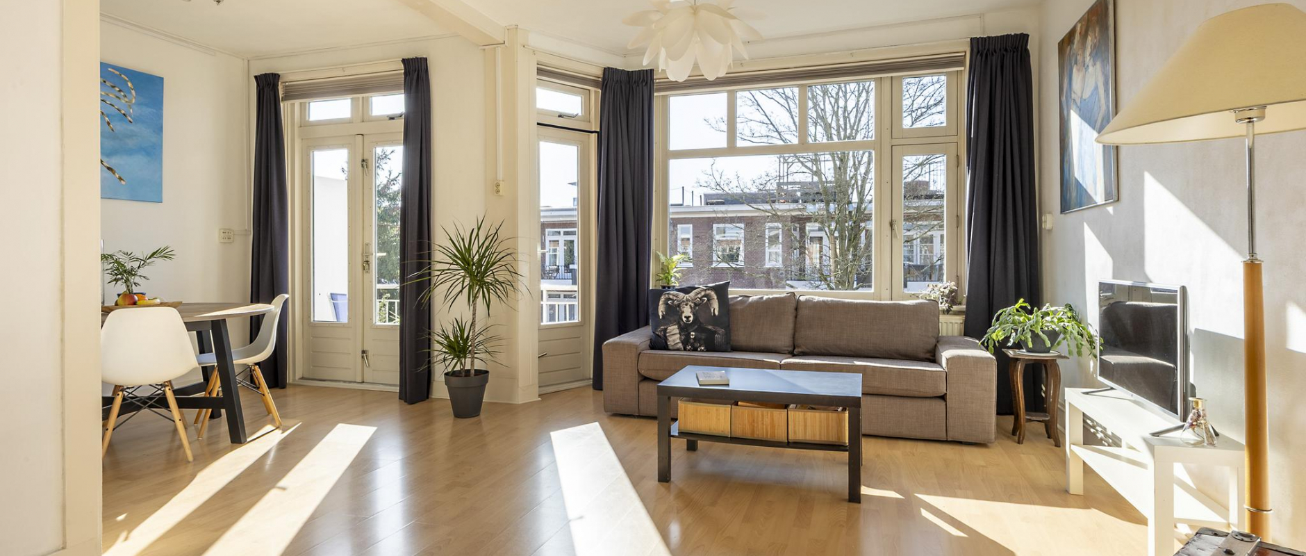 Woning te koop aan de Baetostraat 143 te Amsterdam