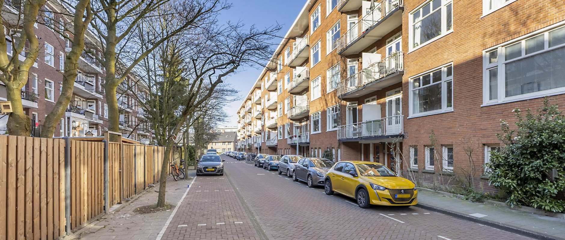 Woning te koop aan de Baetostraat 143 te Amsterdam