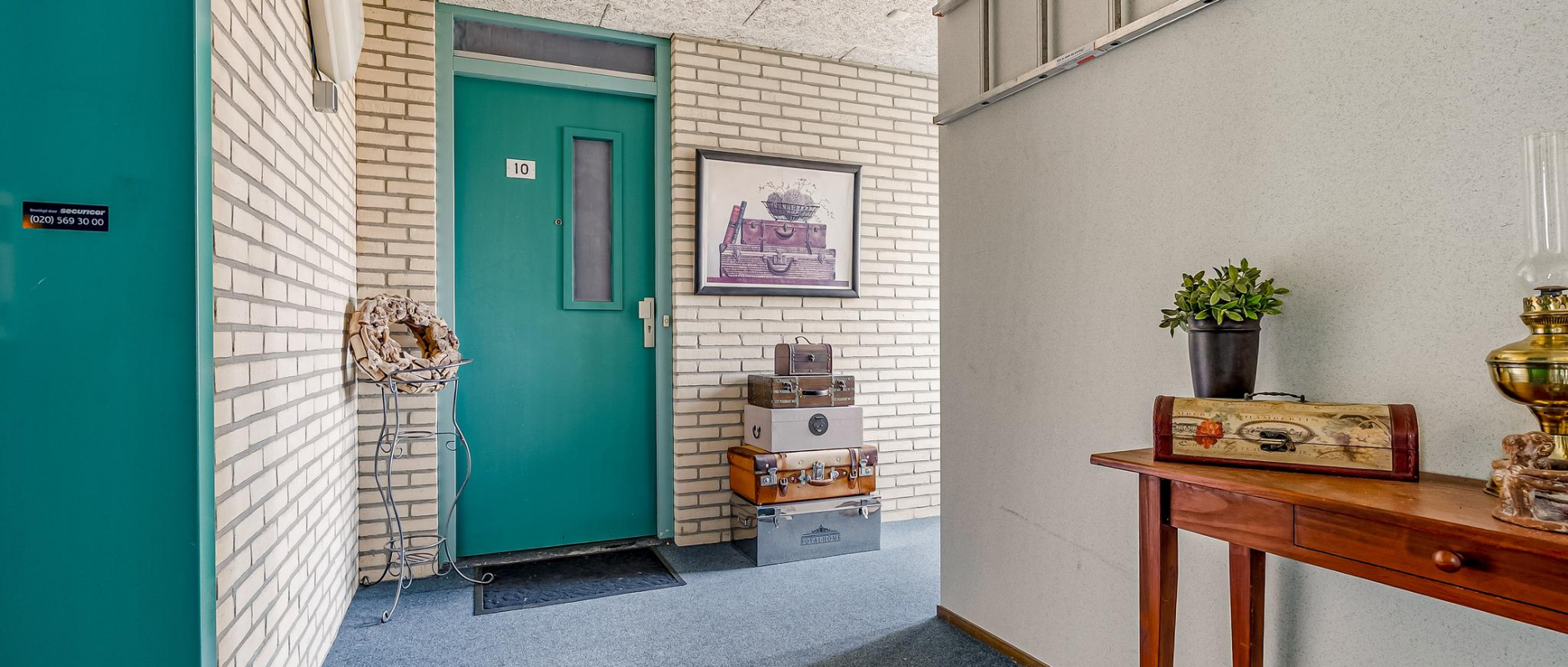 Woning te koop aan de Amandelhof 10 te Almere