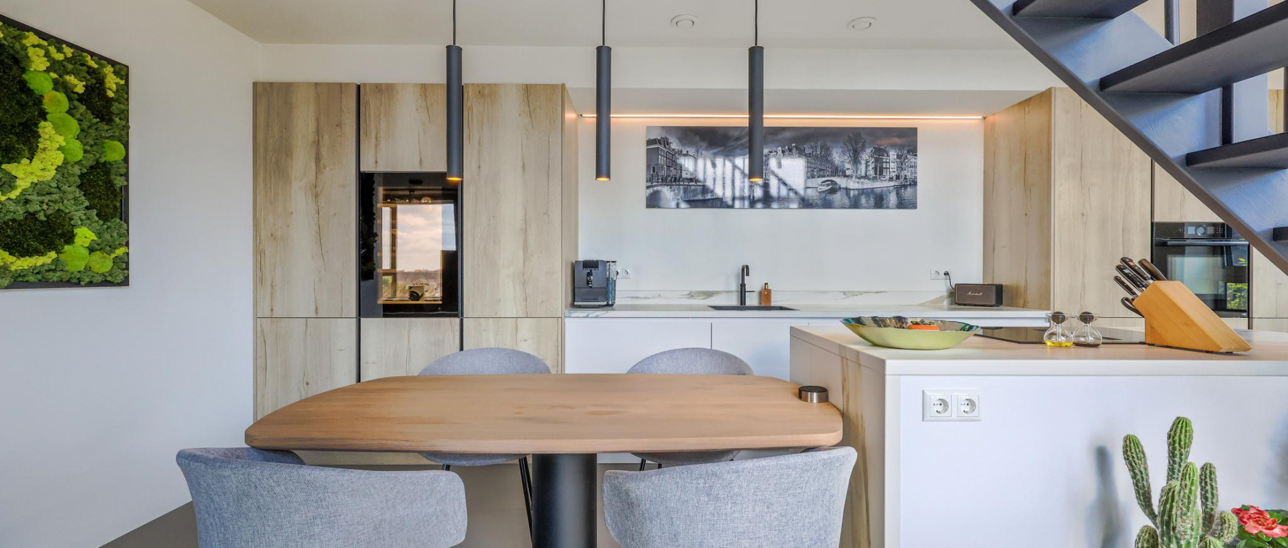 Woning te koop aan de Radarweg 310 te Amsterdam