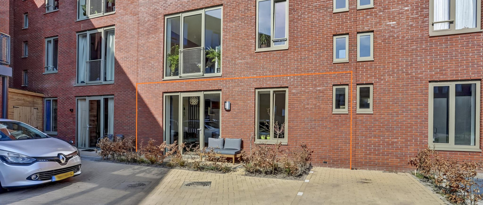 Woning te koop aan de Koning Willem-Alexanderplein 111 te Dronten