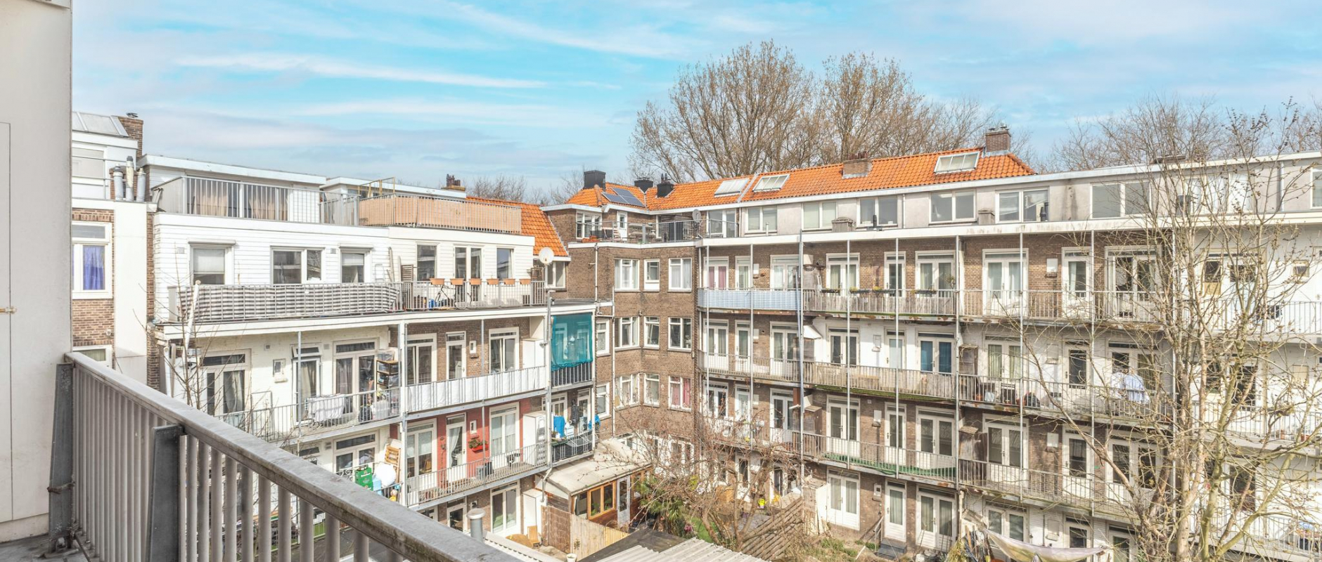 Woning te koop aan de Hoofdweg 4143 te Amsterdam
