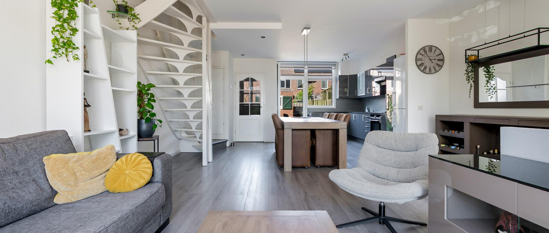 Woning te koop aan de Eindhovenstraat 47 te Almere