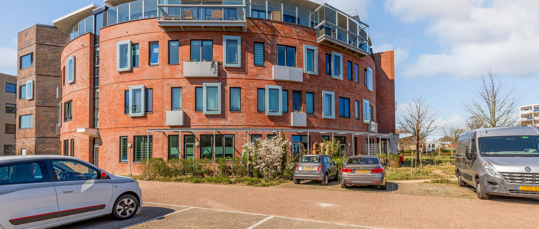 Woning te koop aan de Louis Armstrongweg 54C te Almere