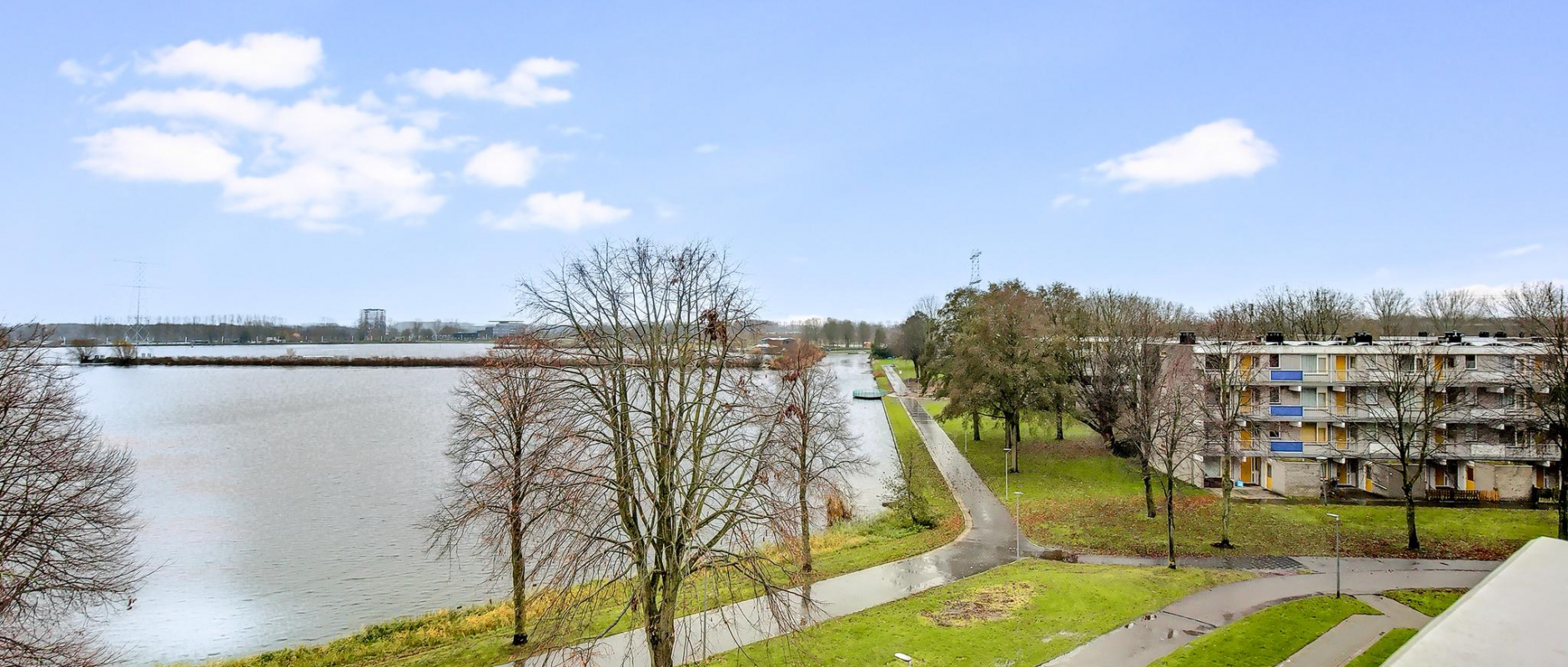 Woning te koop aan de Harderwijkoever 53 te Almere