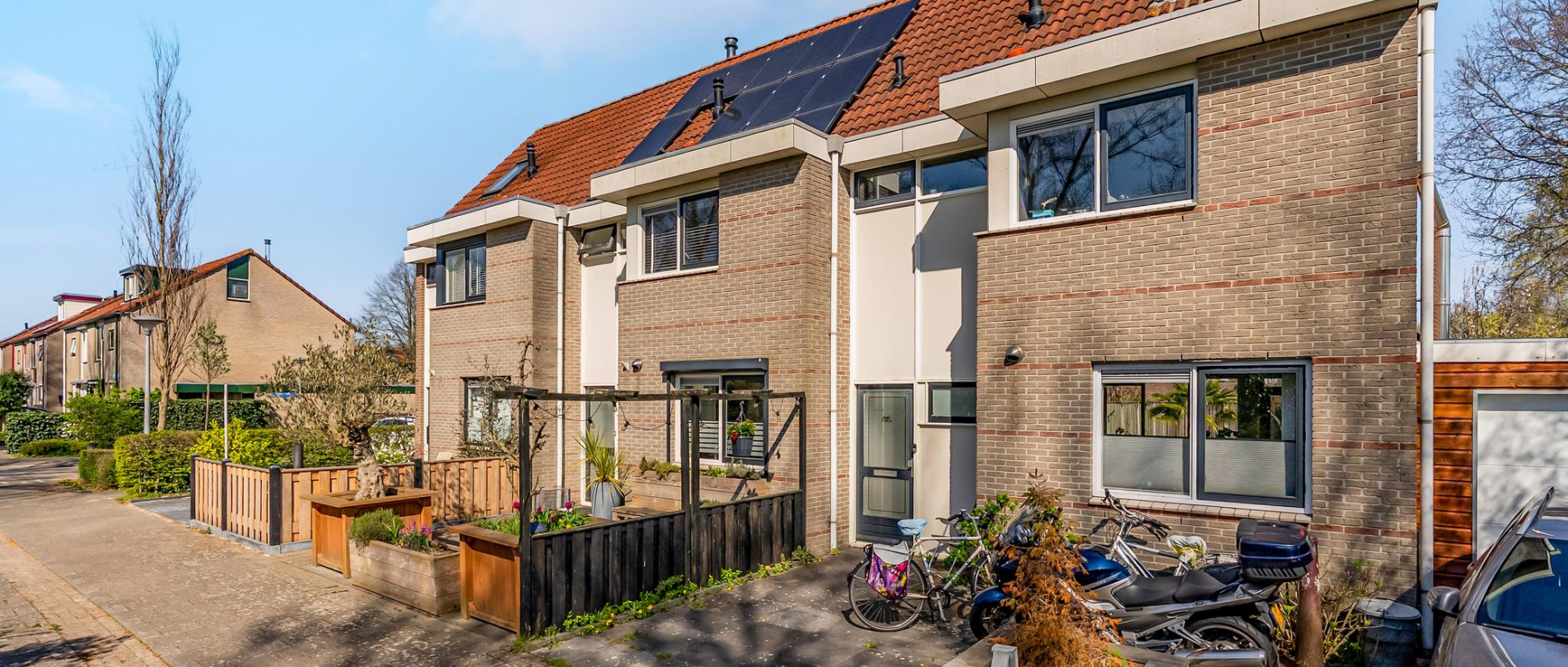 Woning te koop aan de Gipskruidweg 221 te Almere