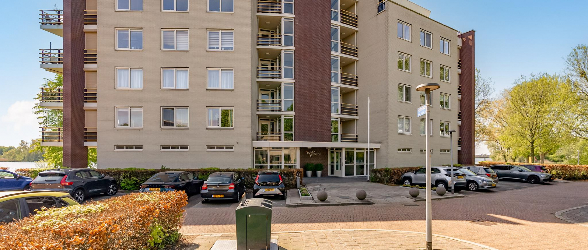Woning te koop aan de Fellinilaan 144 te Almere