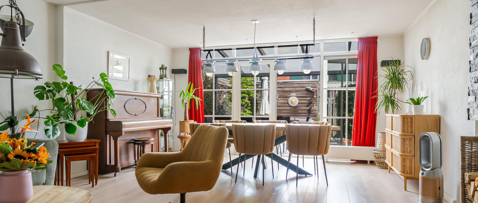 Woning te koop aan de Betje Wolffstraat 12 te Almere