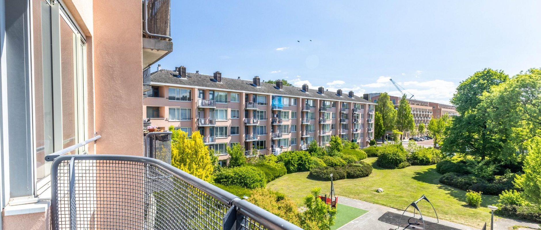 Woning te koop aan de Robert Fruinlaan 132 te Amsterdam