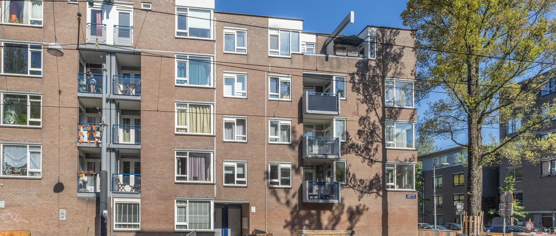 Woning te koop aan de Czaar Peterstraat 49A te Amsterdam