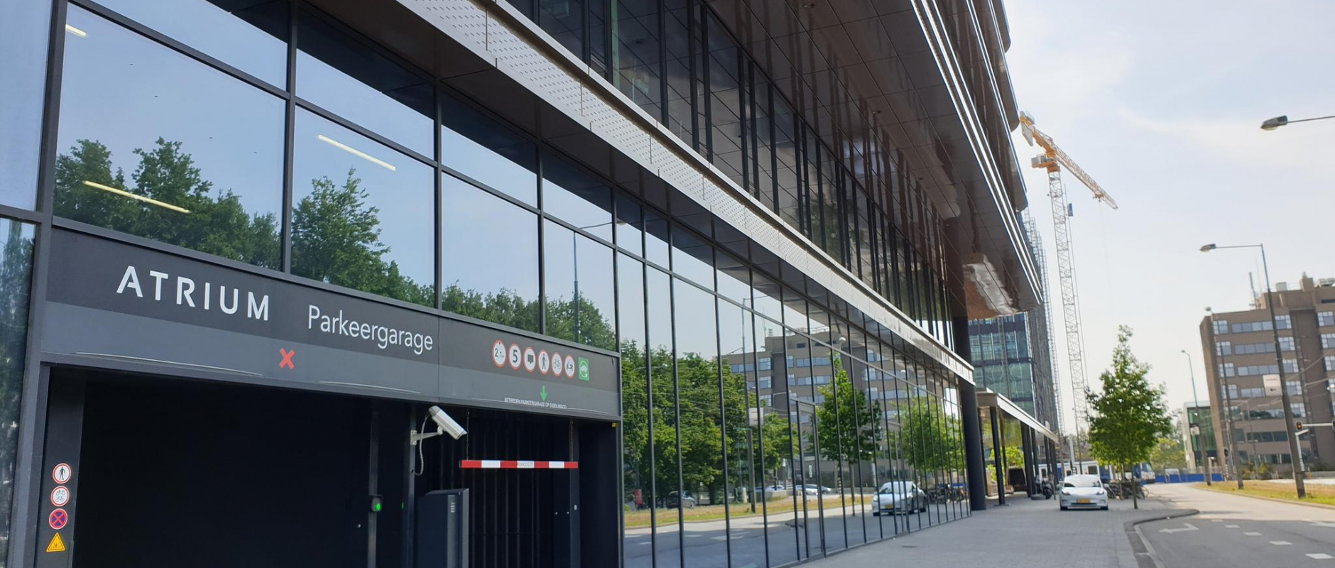 Woning te koop aan de Strawinskylaan 3051 te Amsterdam
