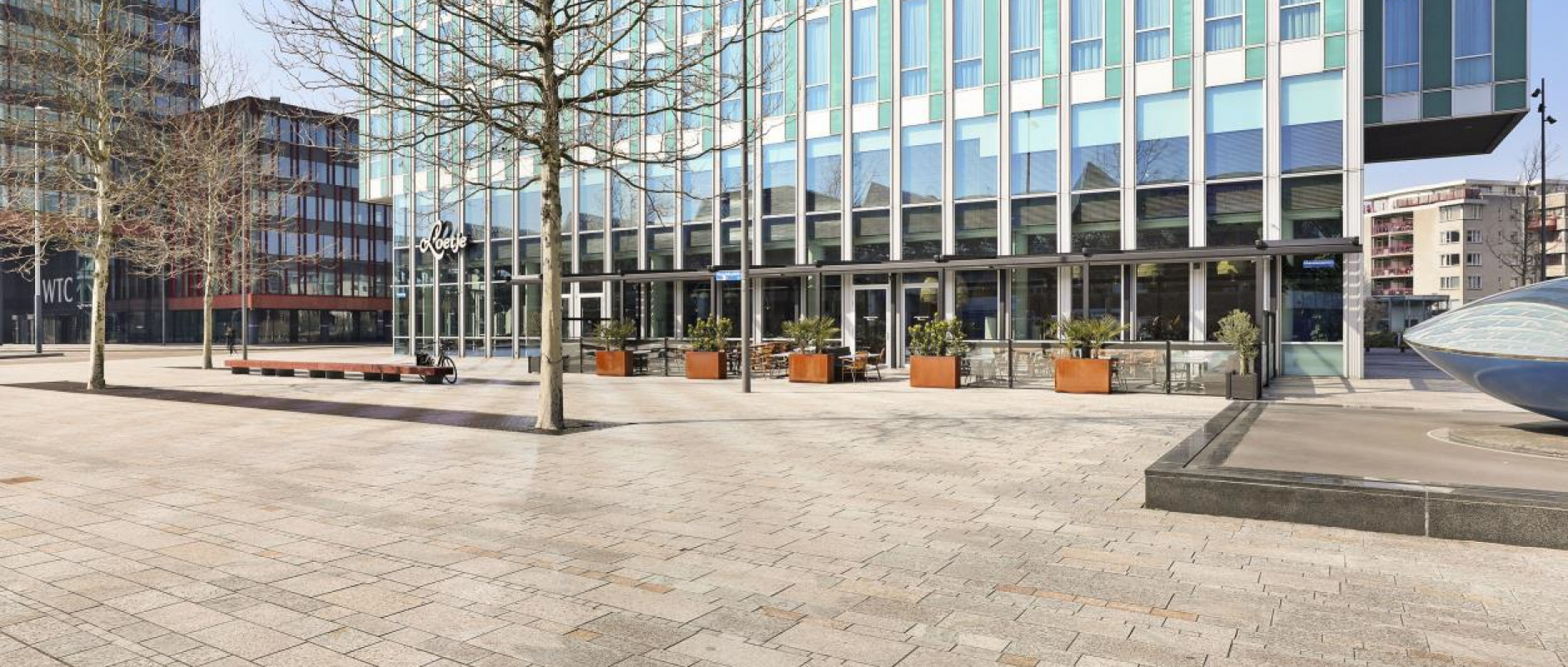 Woning te koop aan de Mandelaplein 1 te Almere