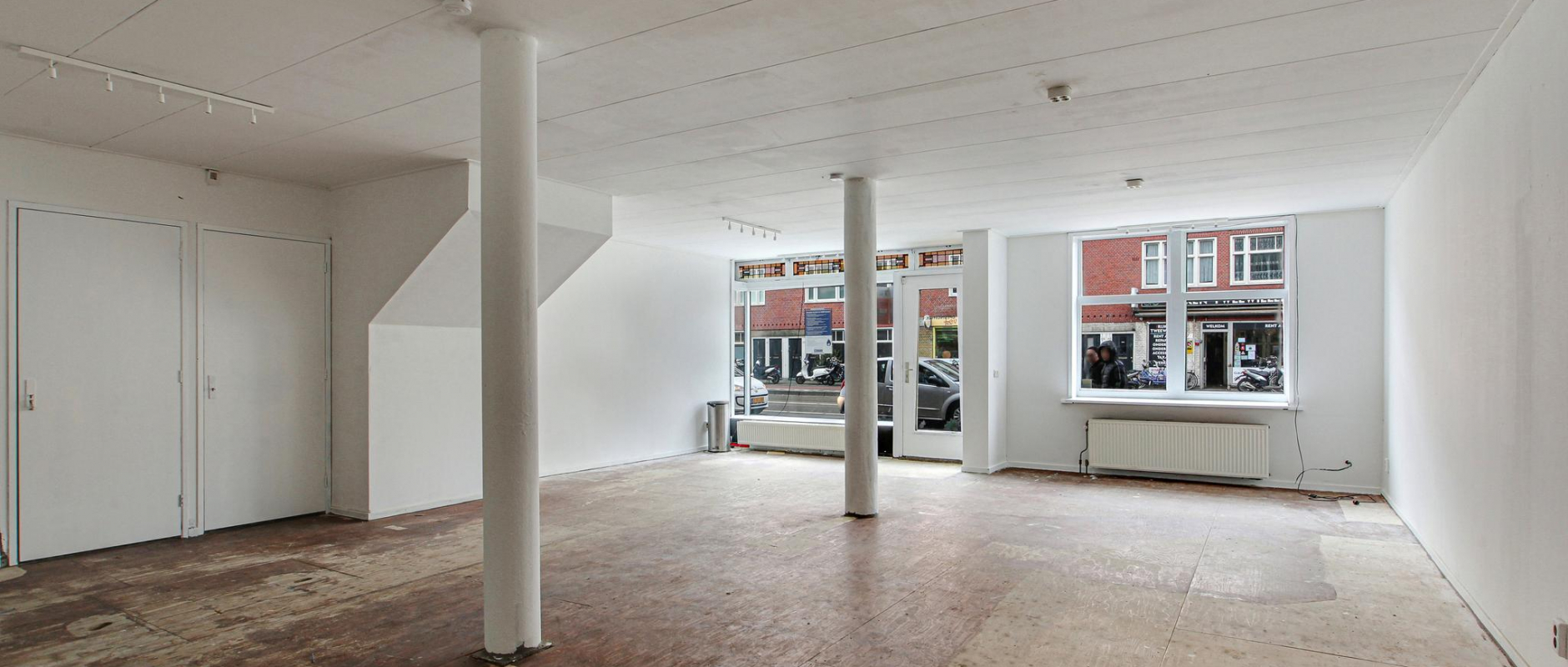 Woning te koop aan de Admiraal De Ruijterweg 329 te Amsterdam
