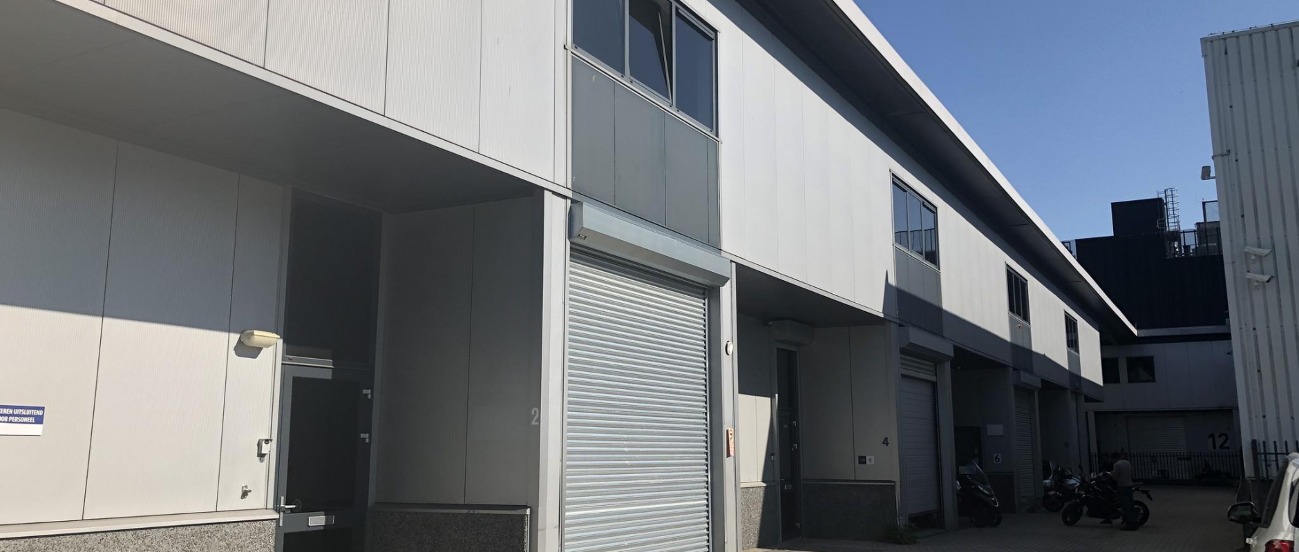 Woning te koop aan de Klokkenbergweg 4 te Amsterdam